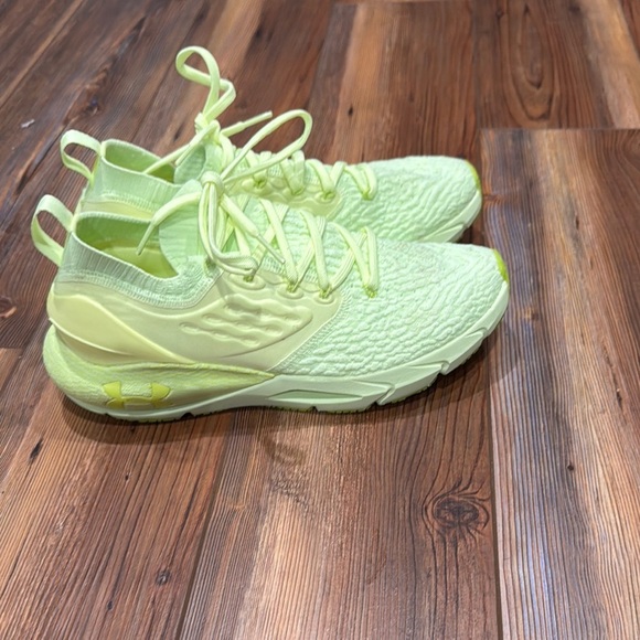 Under Armour Shoes - Under Armour Green Athletic Shoes with Knit Mesh Upper